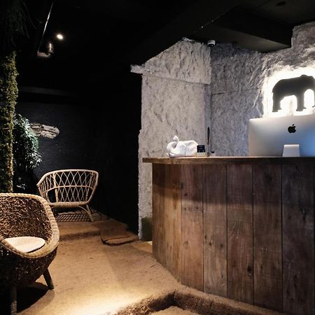 Hotel Elephant Puszan Kültér fotó