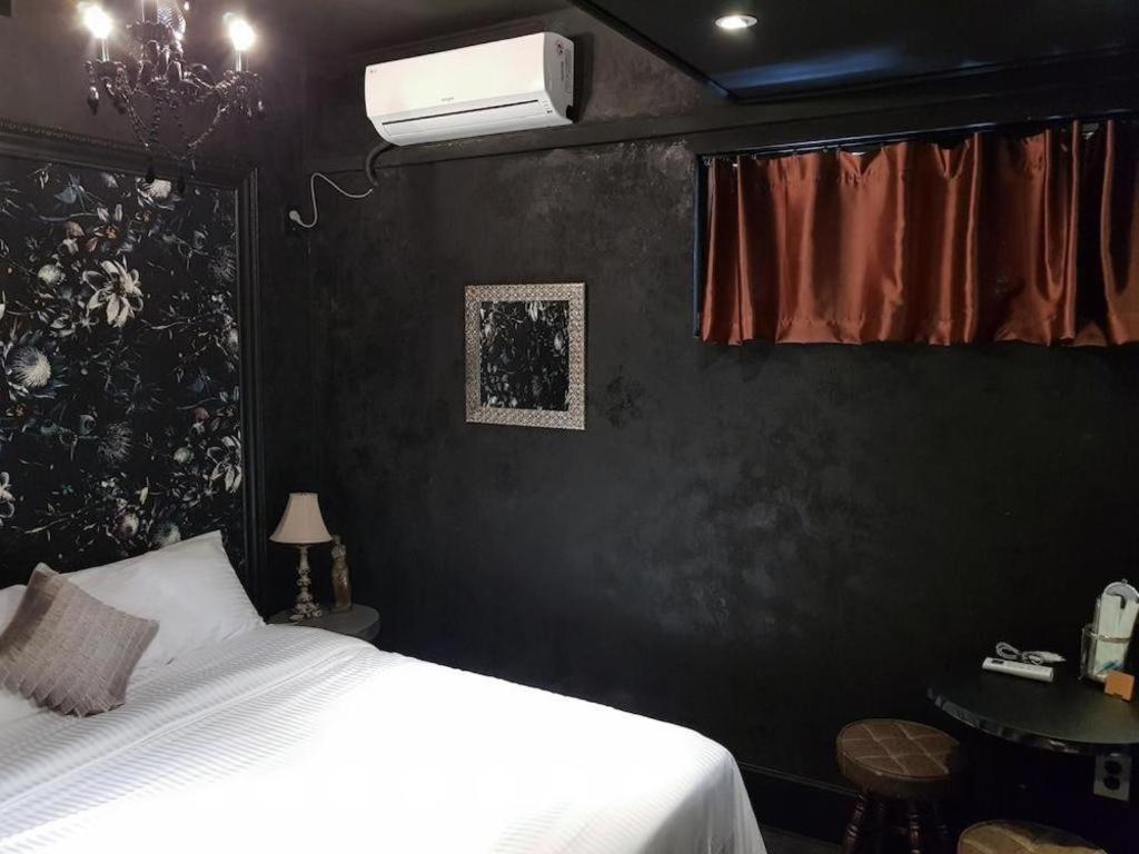 Hotel Elephant Puszan Kültér fotó